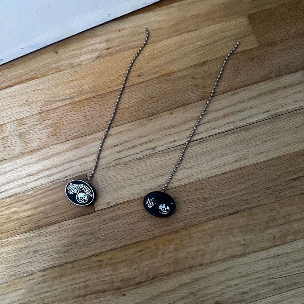 3/$10 🌼 Hampton Bay Black and Silver Ceiling Fan Pulls